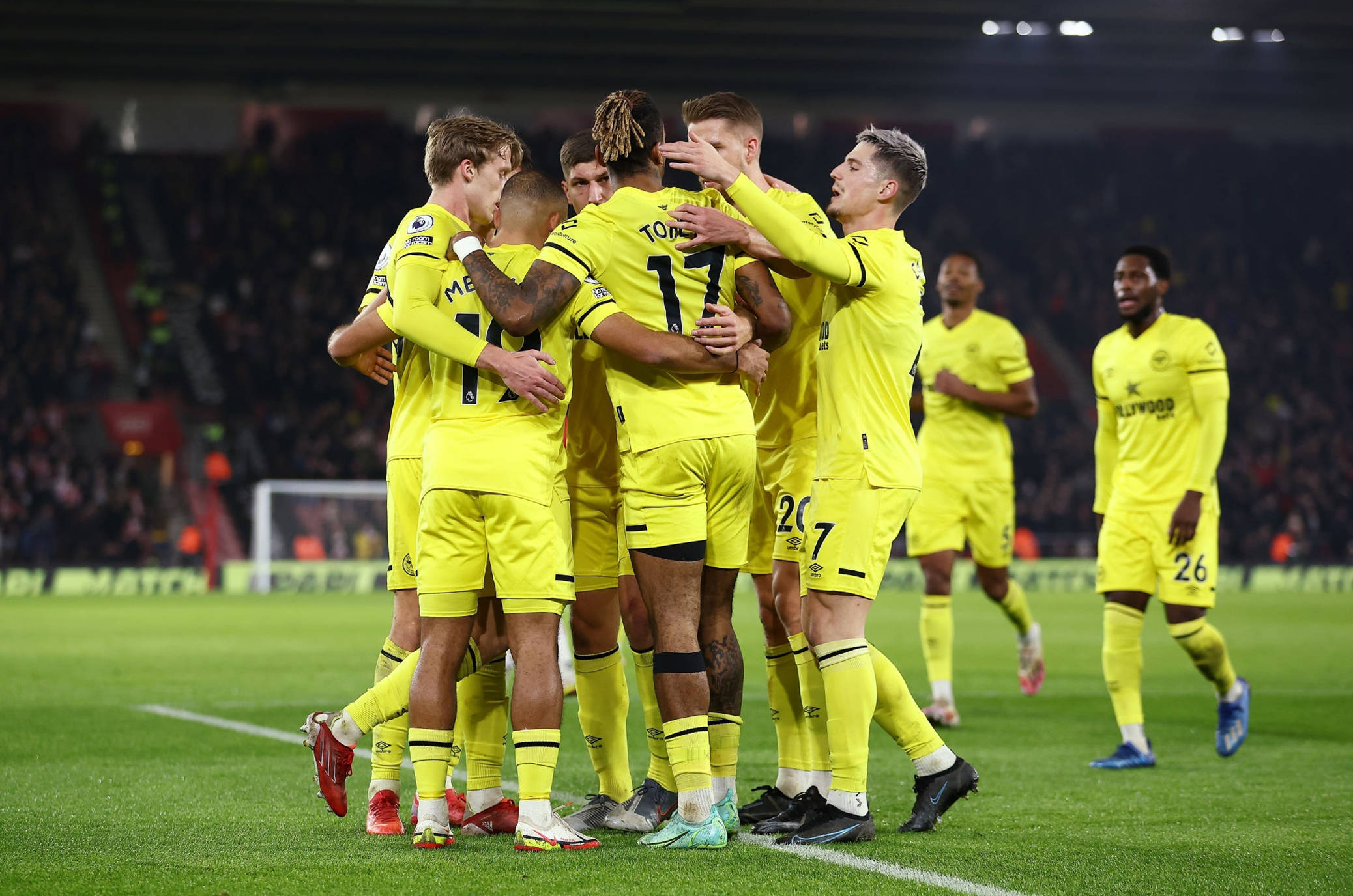 的球场被评 的球场被评